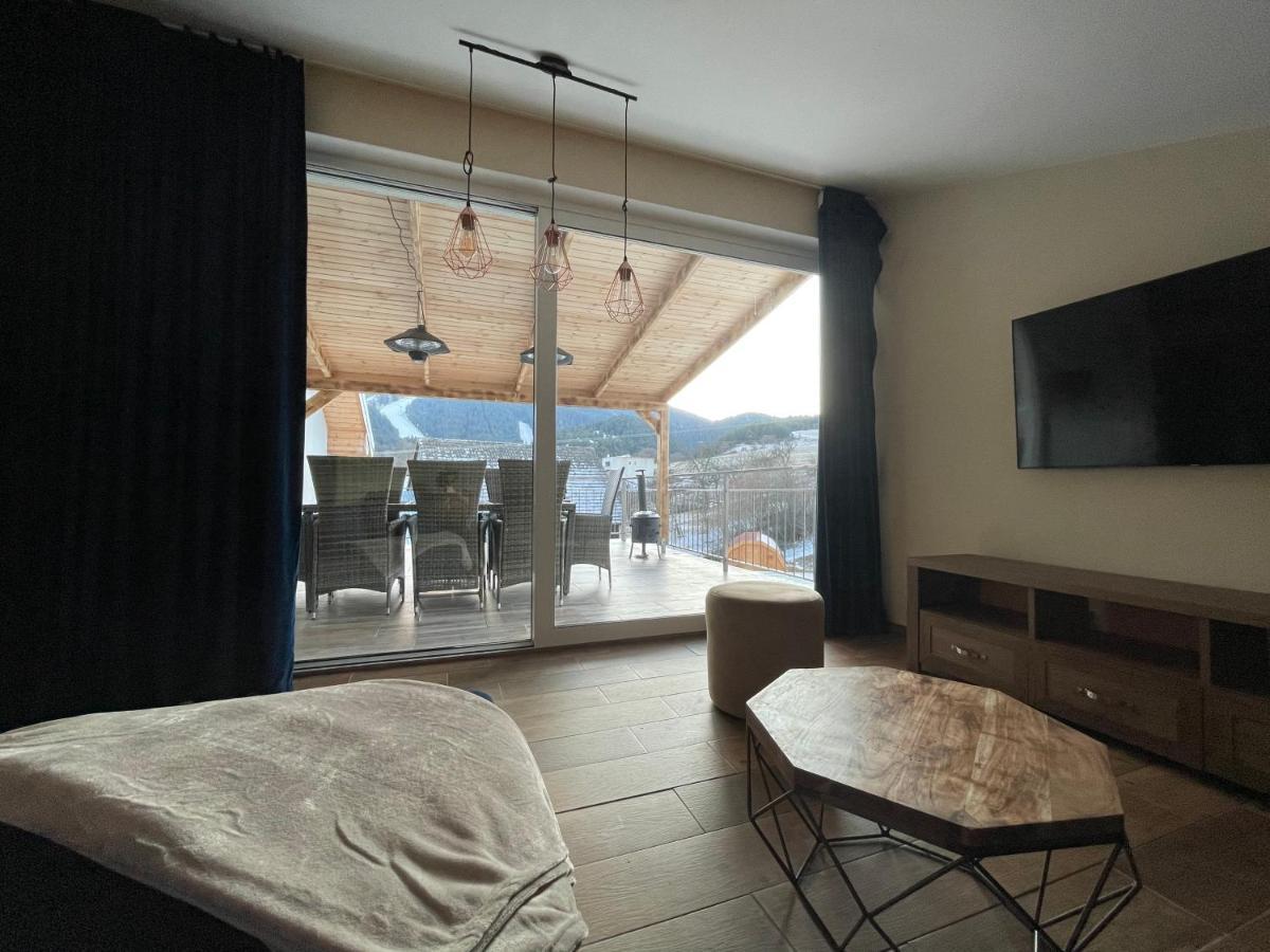 Totina Apartments Závažná Poruba Екстериор снимка